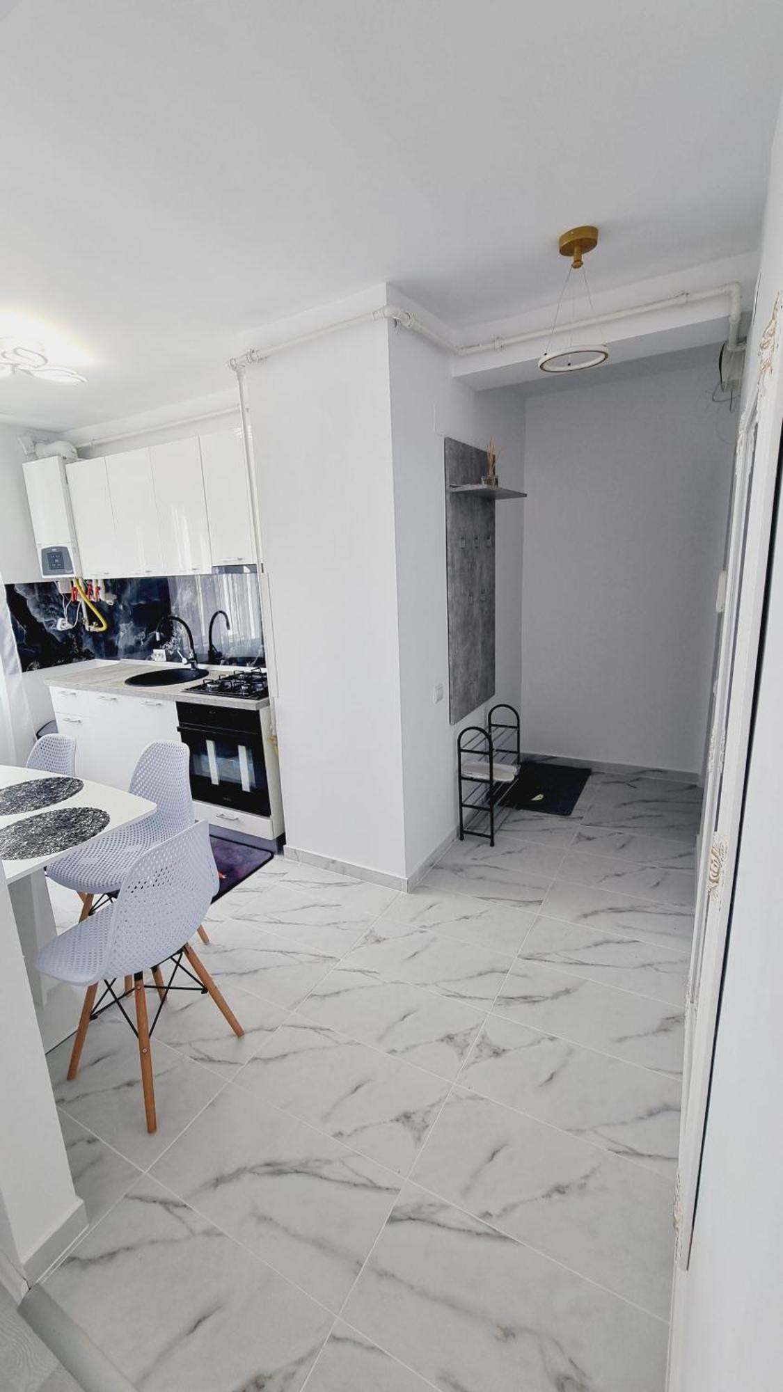 Apartament Central Pe Pietonala Nr2 Hunedoara Exterior photo