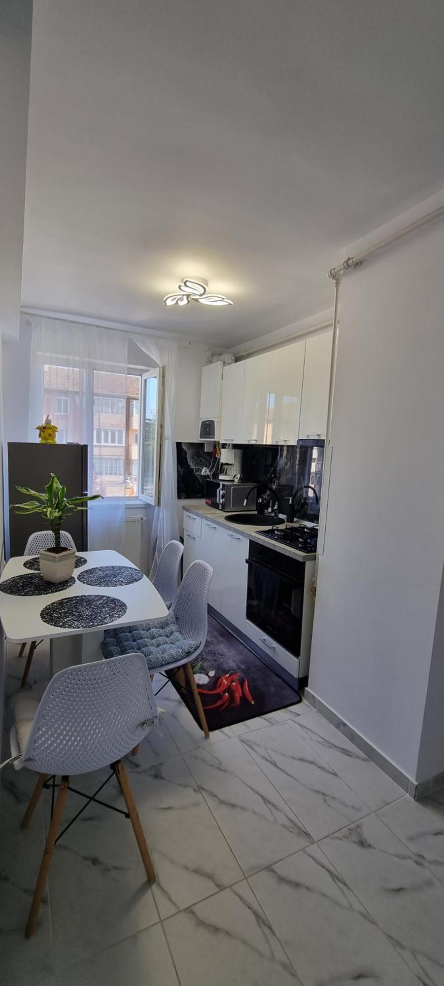 Apartament Central Pe Pietonala Nr2 Hunedoara Exterior photo